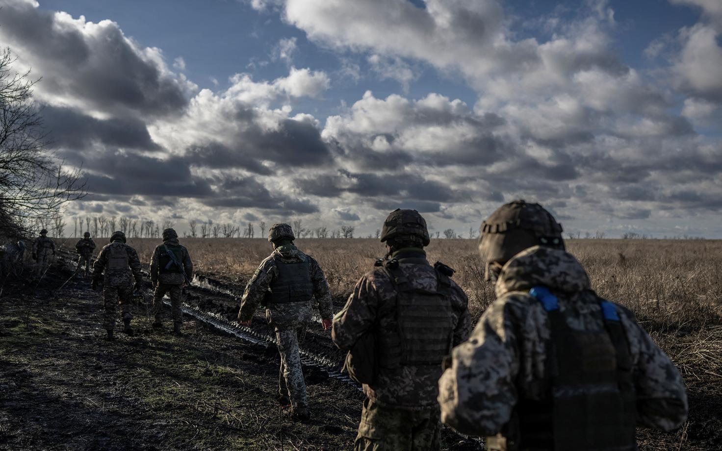 Ukraina sõdurid Marjinka lähedal Donetski oblastis.