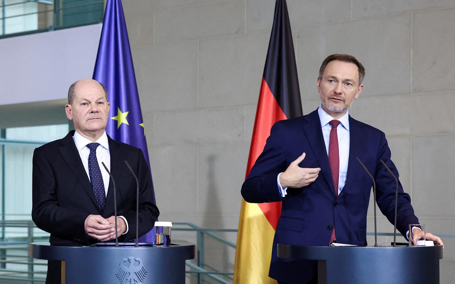 Saksamaa kantsler Olaf Scholz (vasakul) ja FDP juhist Saksa rahandusminister Christian Lindner (paremal).