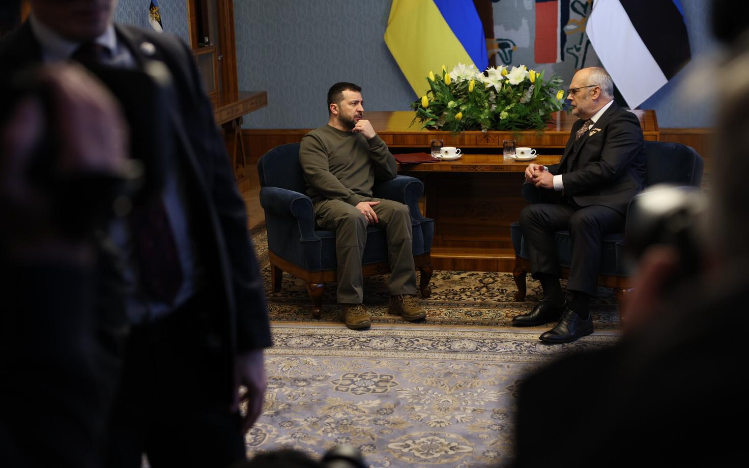 Встреча Владимира Зеленского с Аларом Карисом в Кадриорге.