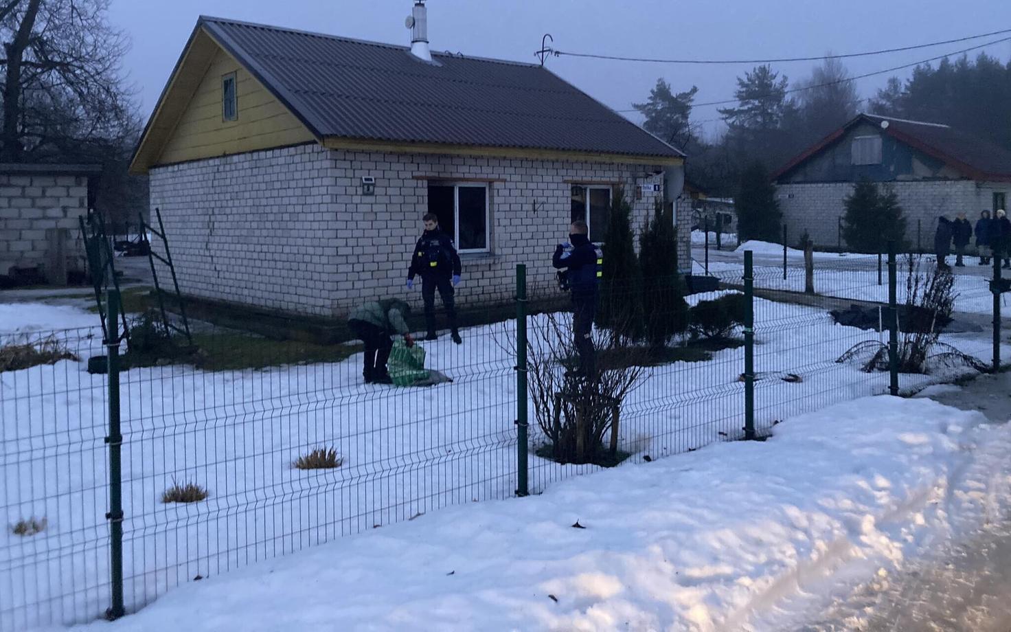 На месте происшествия.