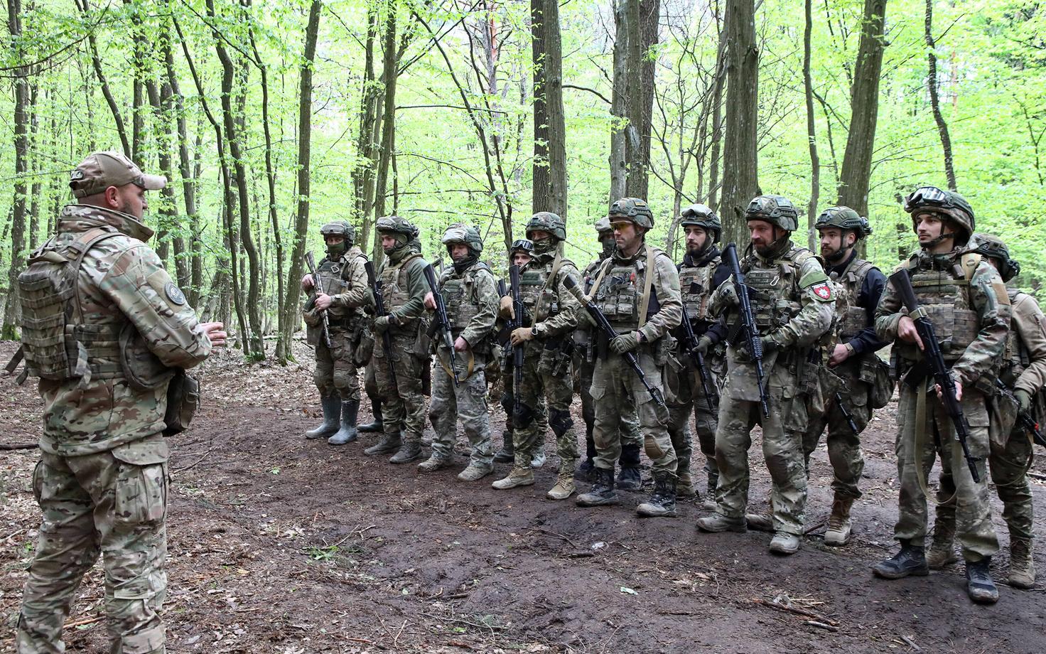 Ukraina sõjaväelased õppustel