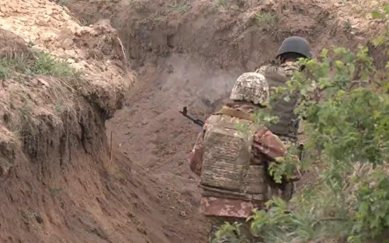 Ukraina sõjaväelased väljaõppel.