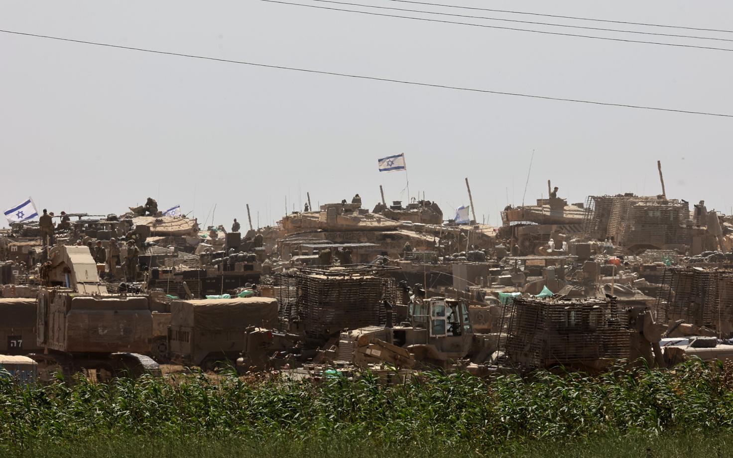 Iisraeli soomusmasinad Lõuna-Iisraelis.