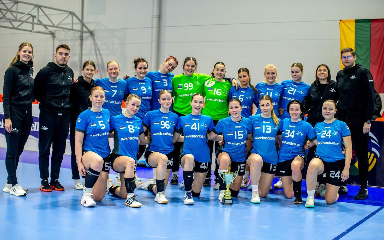 Eesti naiste käsipallikoondis