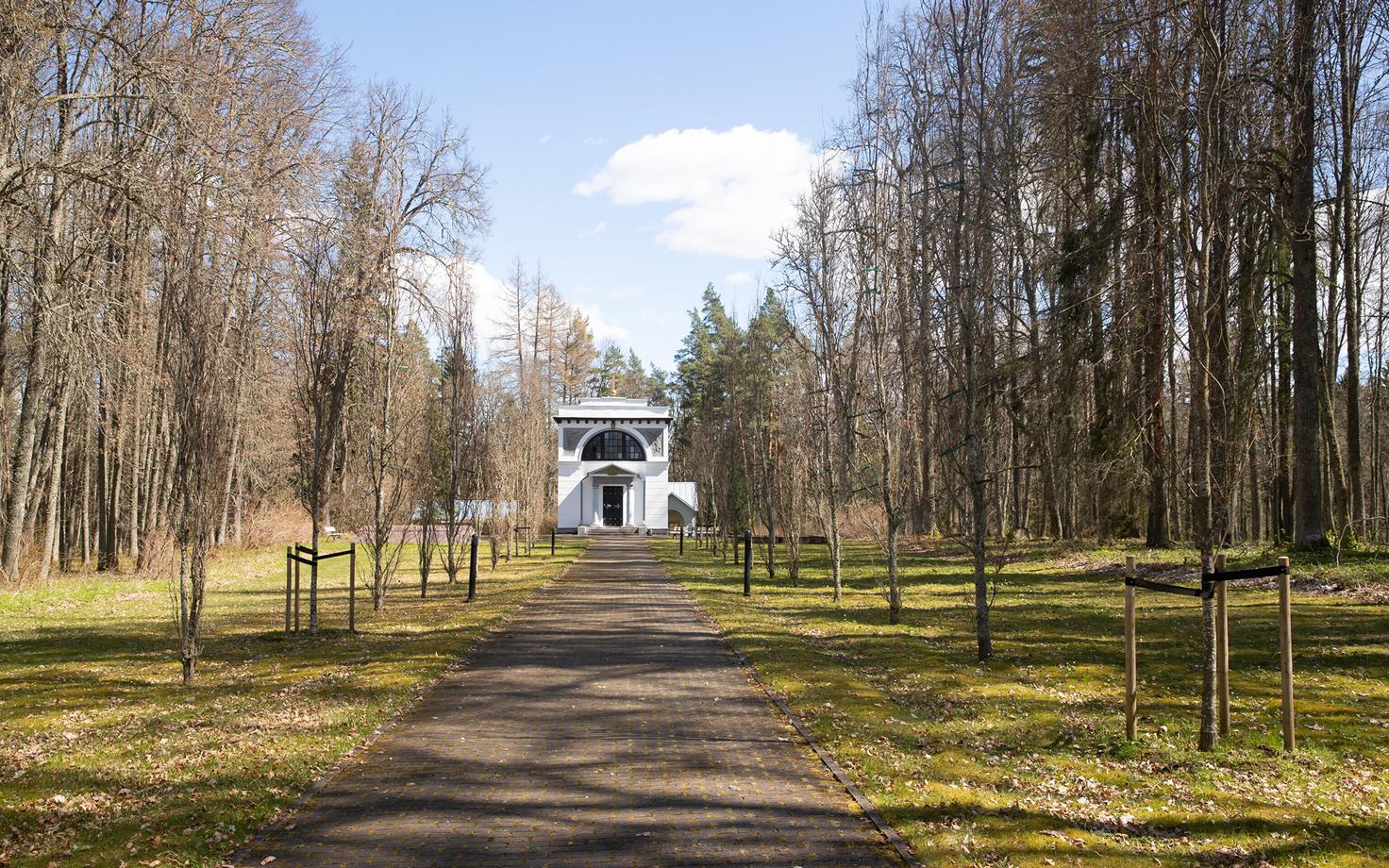 Barclay de Tolly mausoleum Jõgevestel