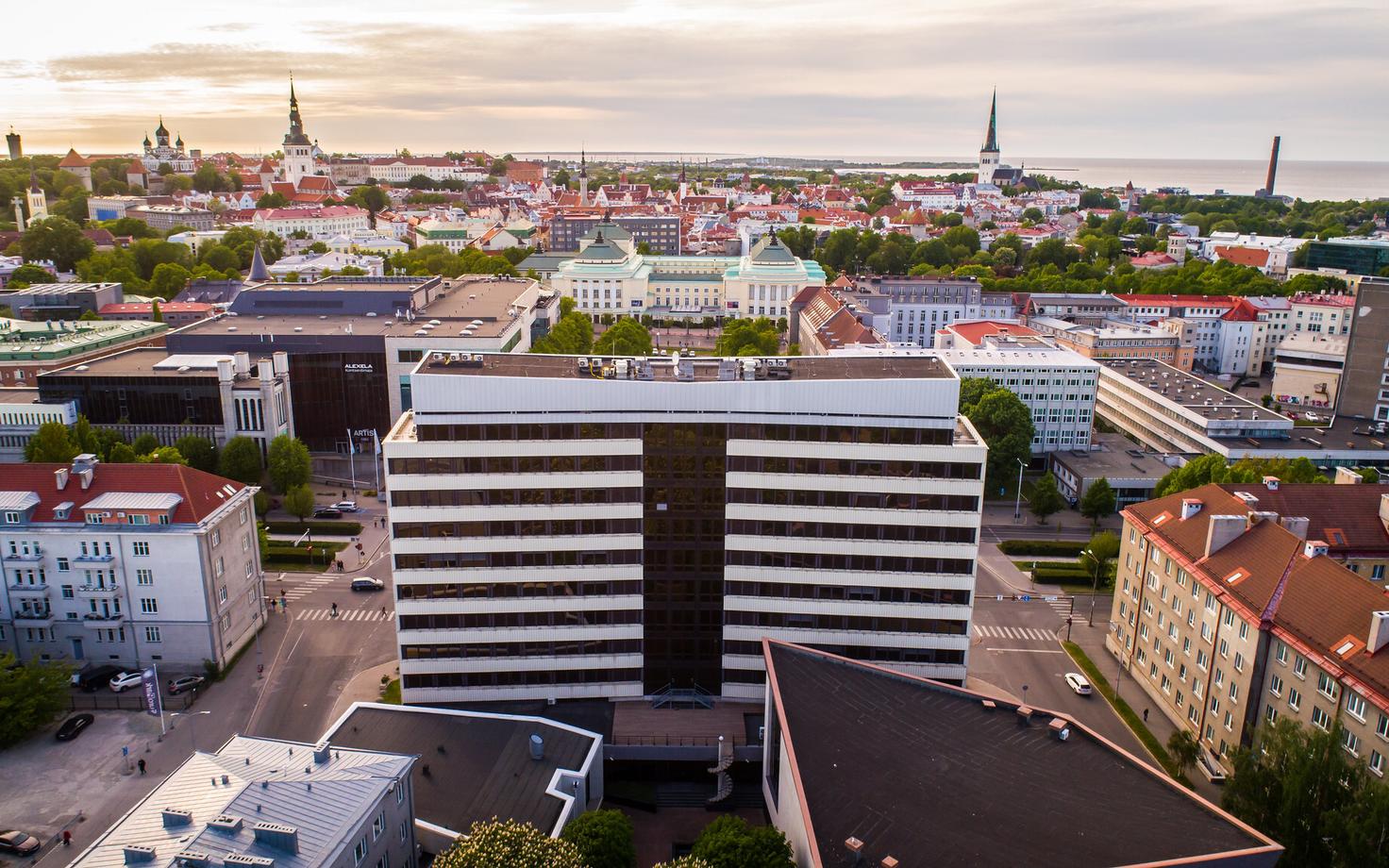 Välisministeeriumi hoone tagantvaates.