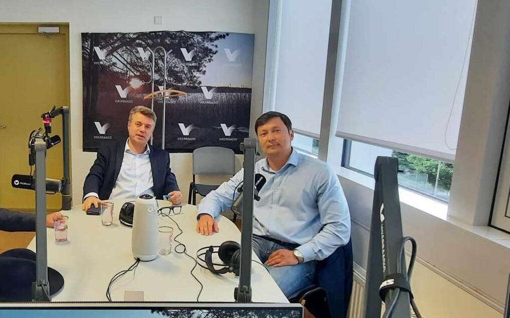 Isamaa juht Urmas Reinsalu ja Keskerakonna esimees Mihhail Kõlvart Vikerraadio