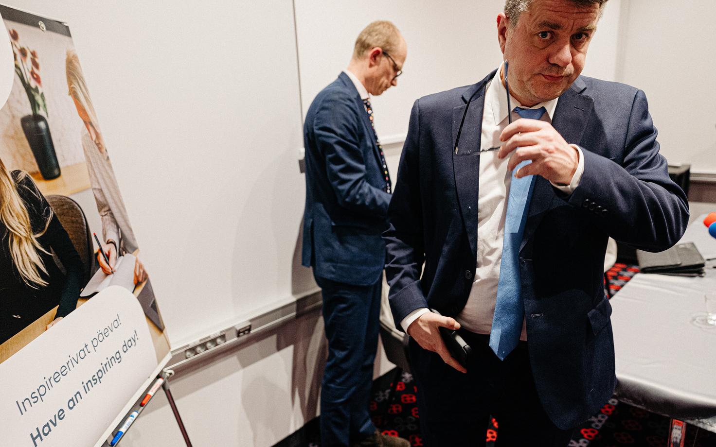 Urmas Reinsalu ja Jaanus Tehver Isamaa pressikonverents väidetava keelatud annetuse teemal.