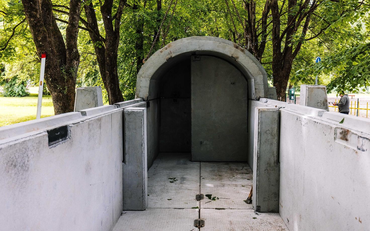 A modular shelter, Juhkentali tänav, Tallinn.