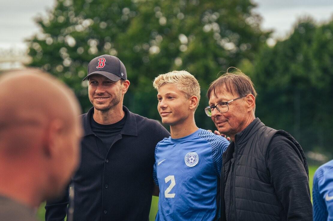 Ragnar, Romer ja Dzintar Klavan