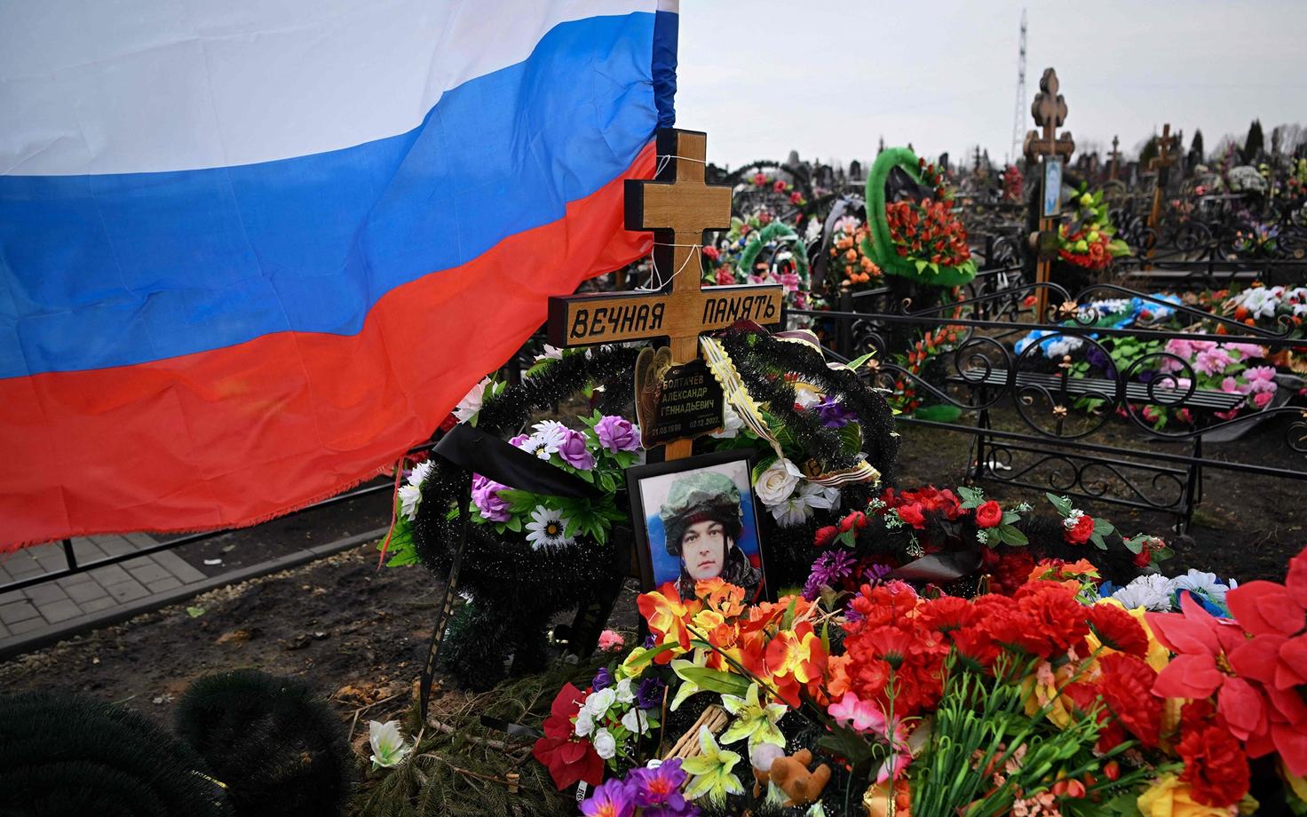 Могила российского солдата в Тульской области.