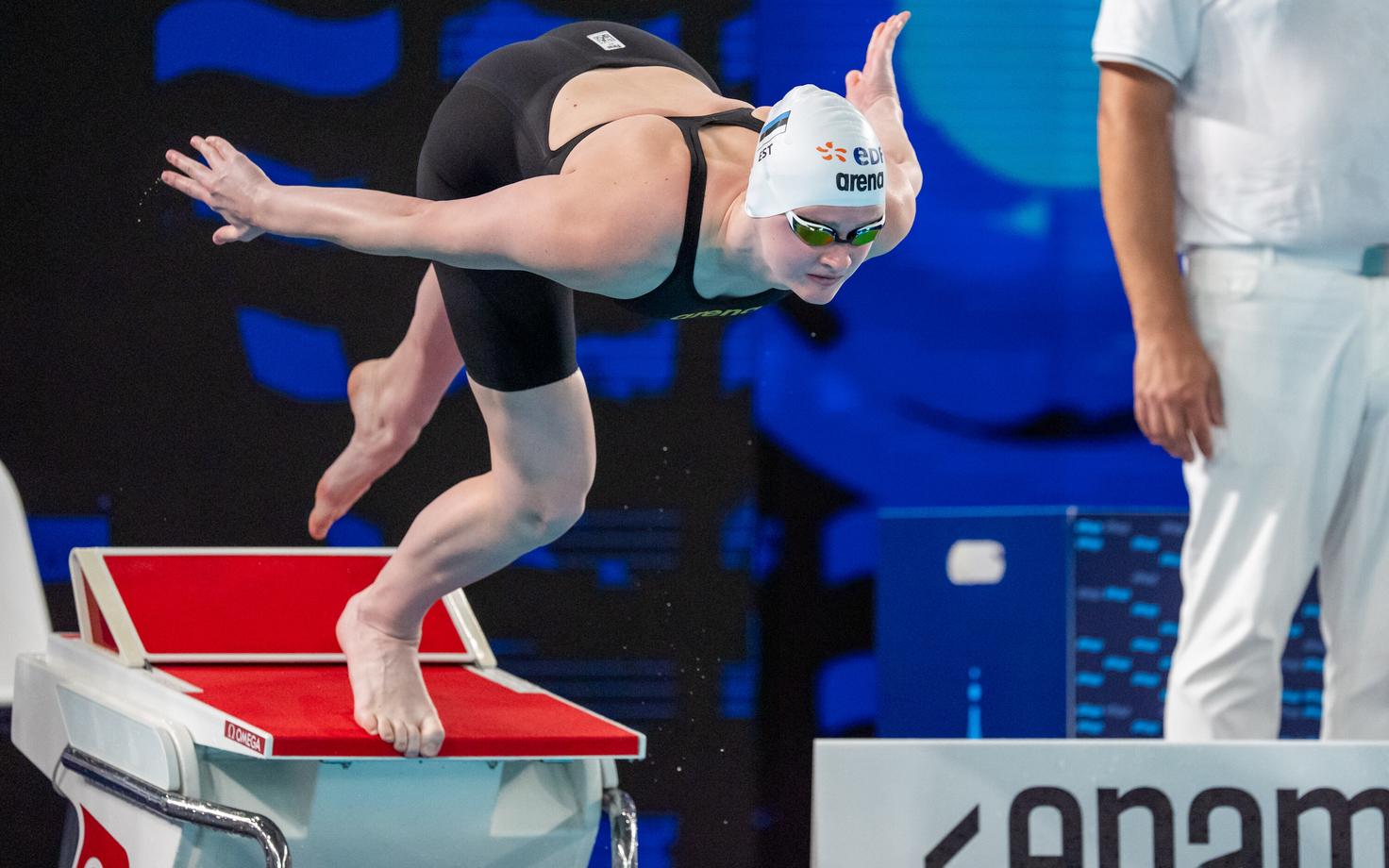 Eneli Jefimova