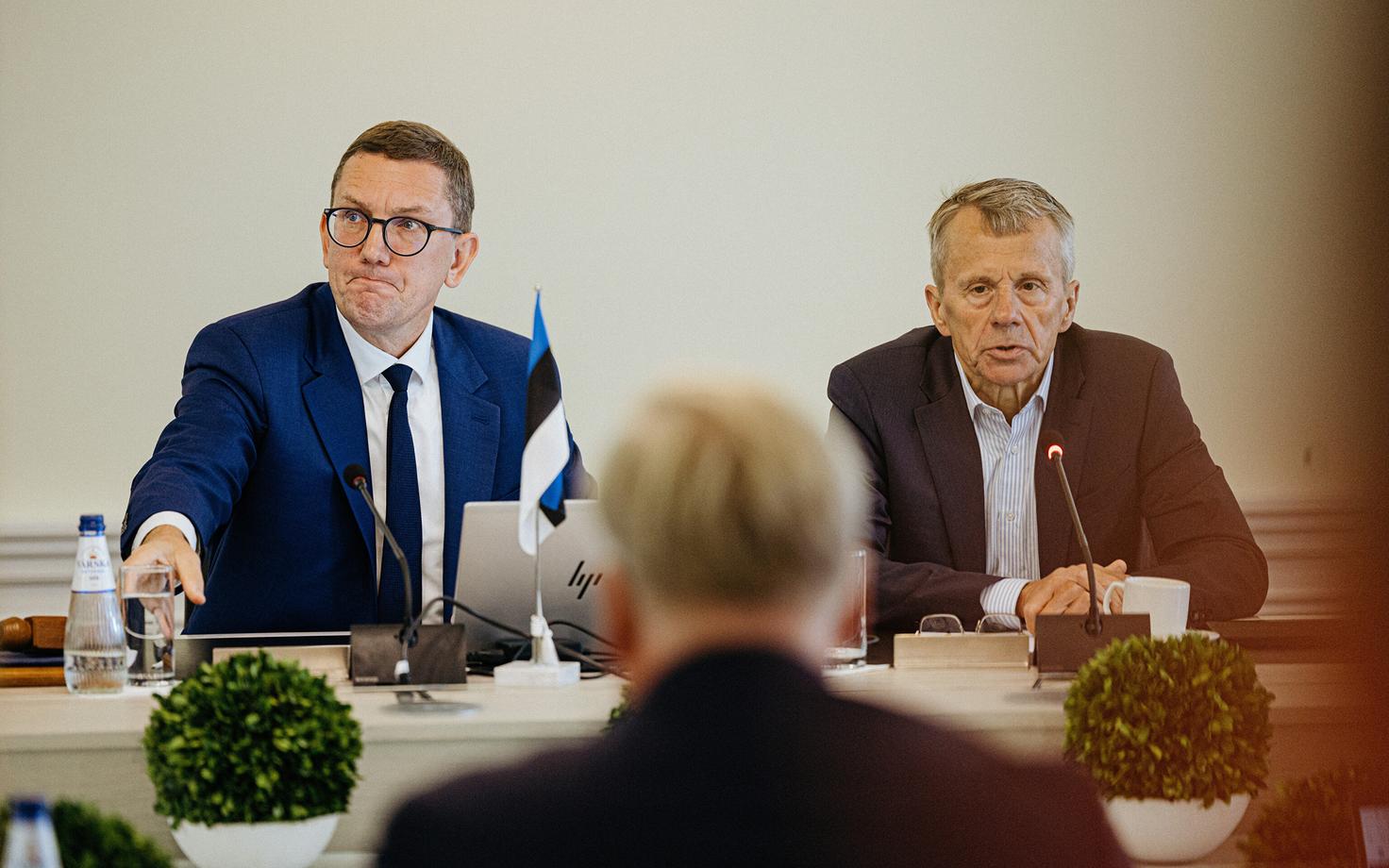 Valitsuse istung Stenbocki majas riigieelarve teemal
