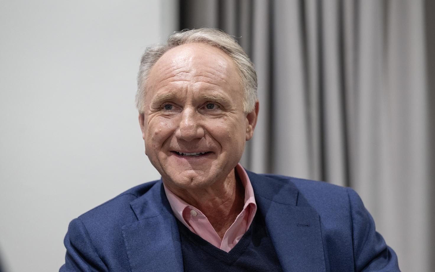 Dan Brown