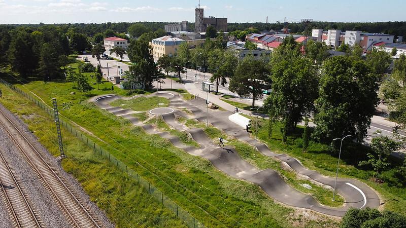 Построенный в рамках народного бюджета памп-трек в Нымме.