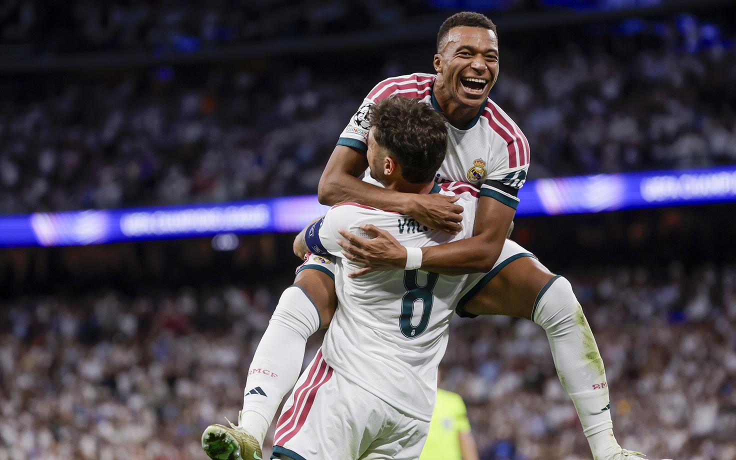 Kylian Mbappe ja Federico Valverde värava üle rõõmustamas