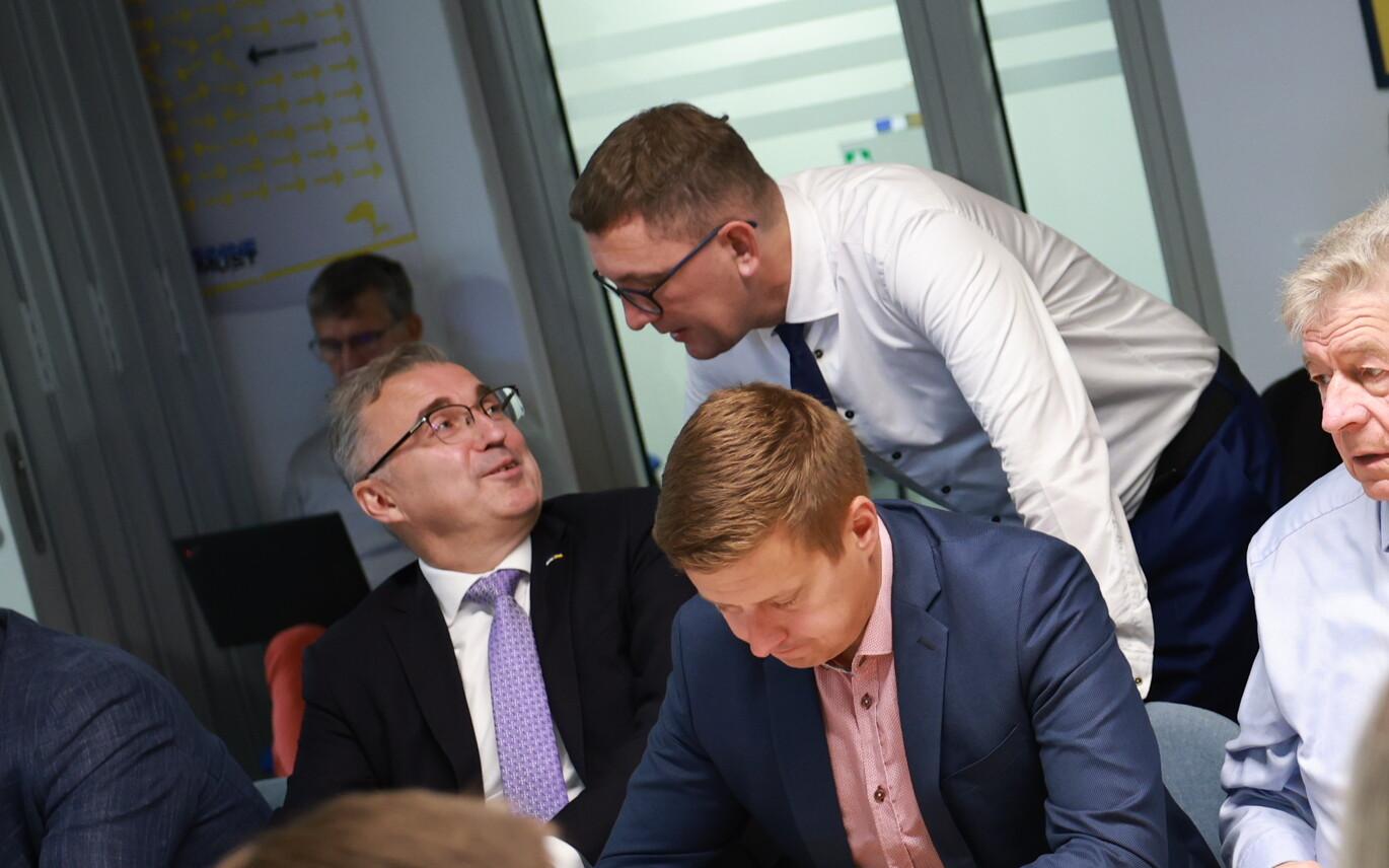 Andres Sutt ja Kristen Michal kolmapäeval Reformierakonna juhatuse koosolekul.