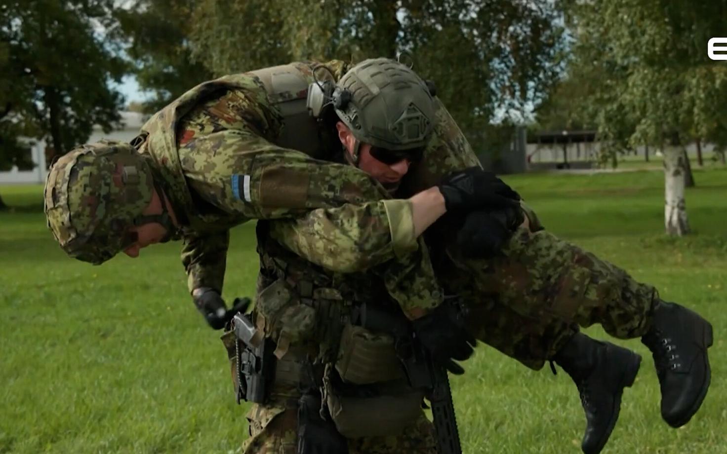 Военные учения.