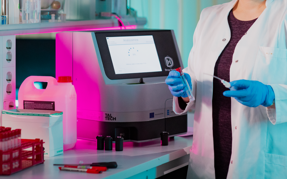 The original Drug Hunter Analyzer.