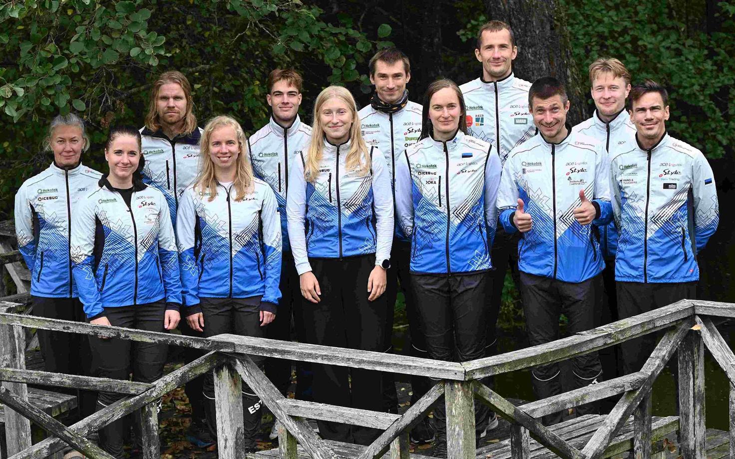 Eesti koondis orienteerumise EM-il. Vasakult: Elo Saue, Marianne Haug, Olli-Markus Taivainen, Margret Zimmermann, Jürgen Joonas, Maria Eller, Lauri Sild, Sigrid Ruul, Kristo Heinmann, Timo Sild, Ossi Rasmus Priks, Kenny Kivikas.