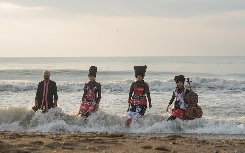 Dakhabrakha.