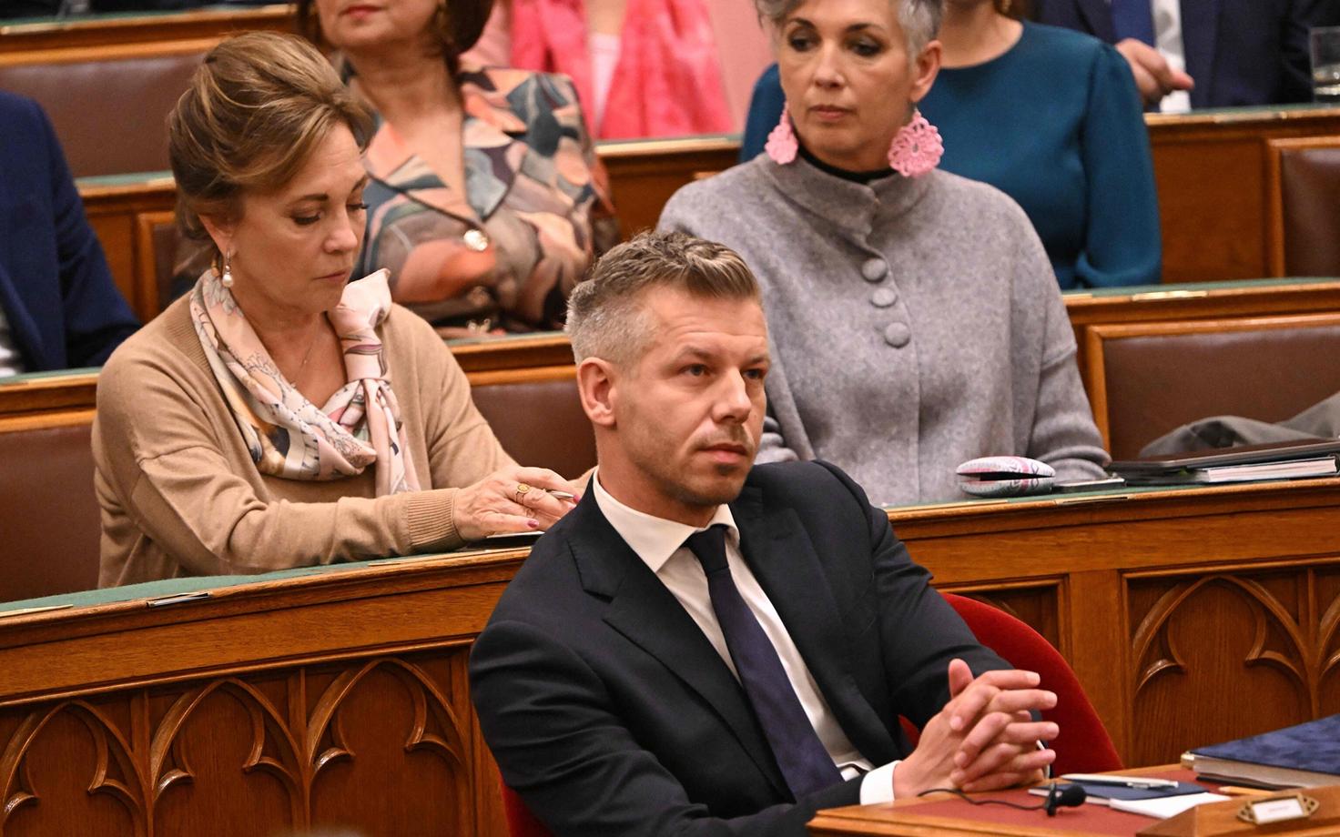 Петер Мадьяр.