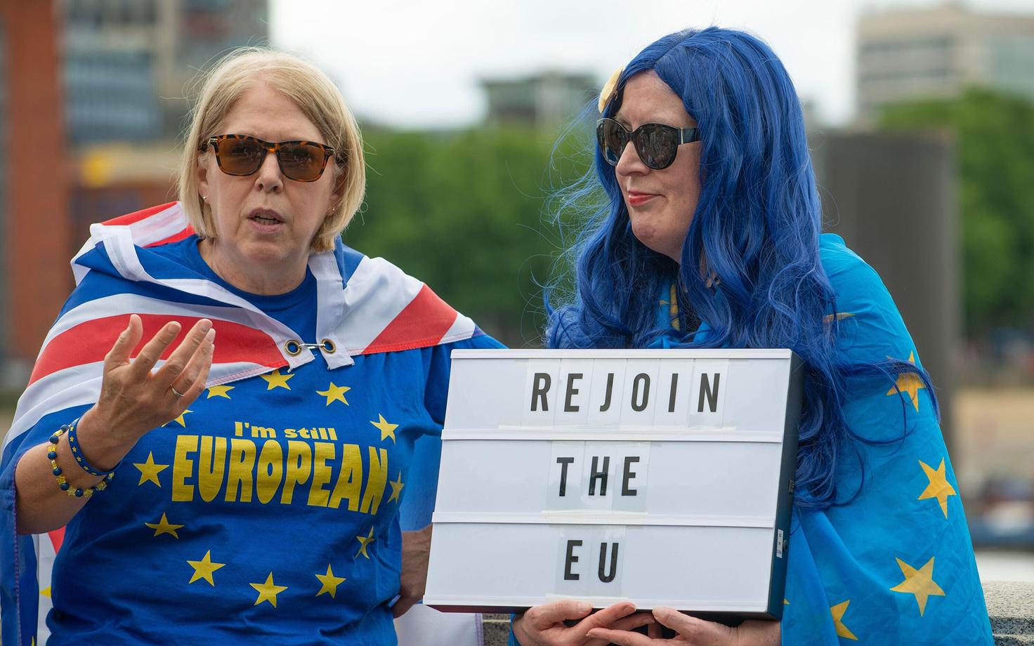Euroopa Liiduga ühinemise pooldajad Londonis.