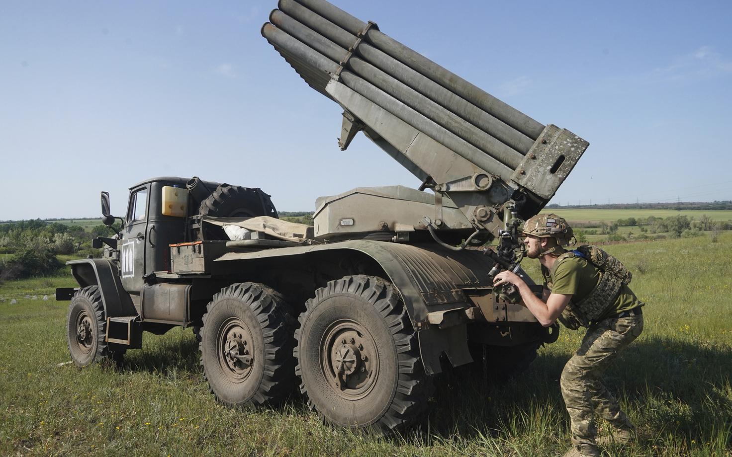 Украинская РСЗО на фронте.