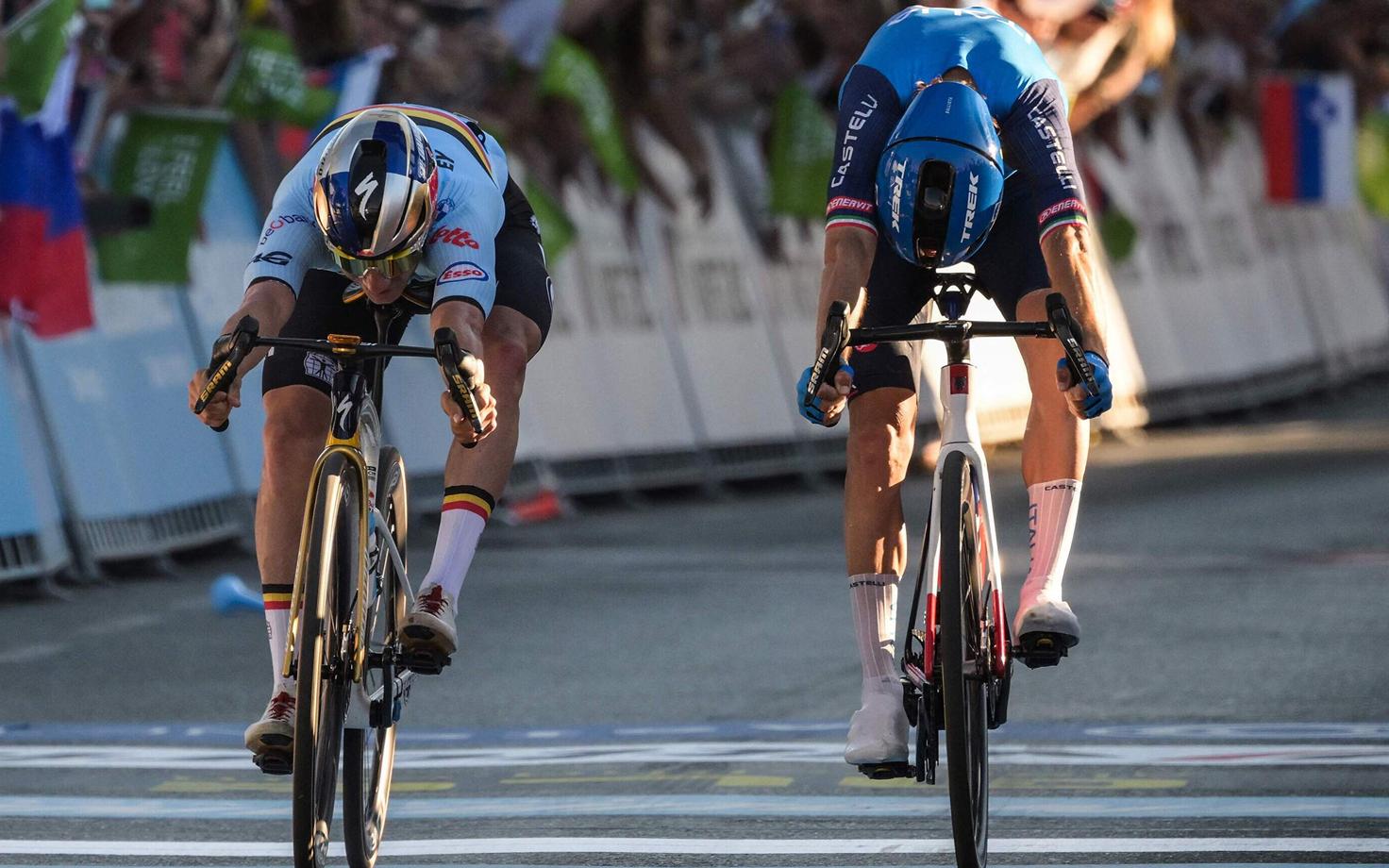 Remco Evenepoel ja Giulio Ciccone EM-i grupisõidu finišis