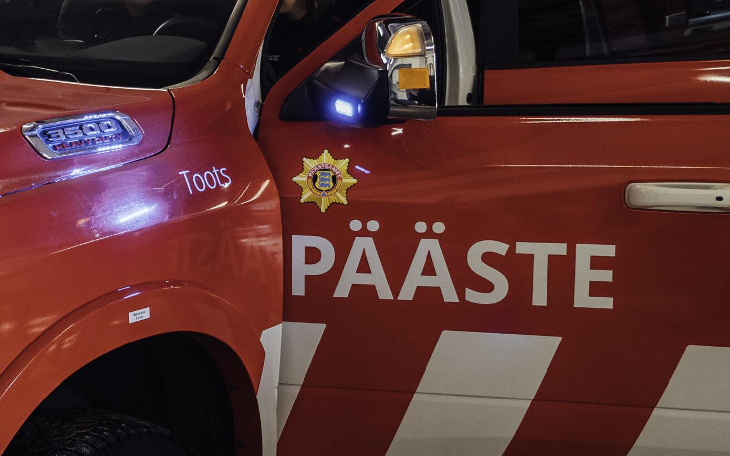 Päästeauto.