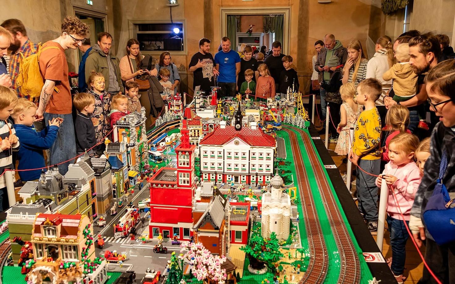A previous lego exhibition at the Tartu Toy Museum.