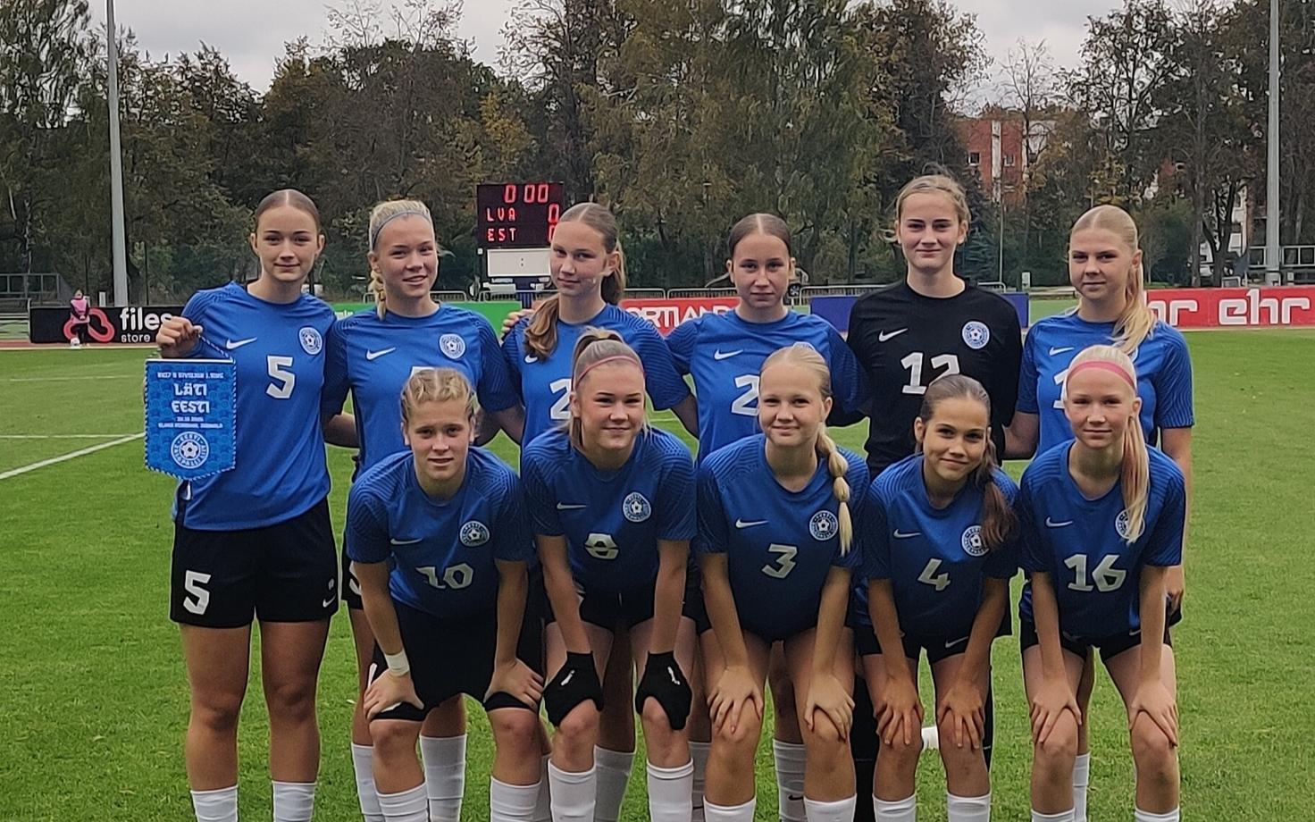 Eesti U-17 neidude jalgpallikoondise algkoosseis mängus Läti vastu