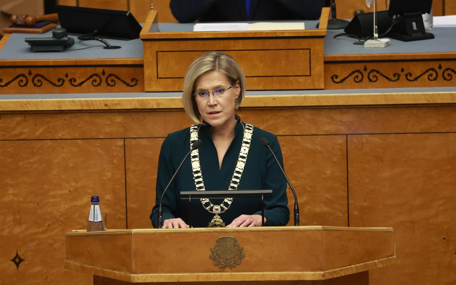 President Ülle Madise.