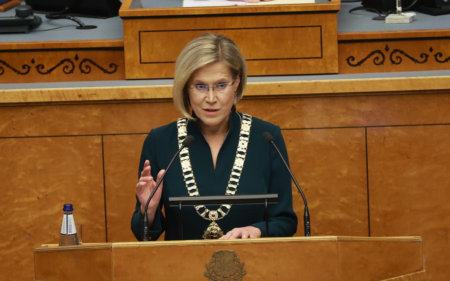 President Ülle Madise.