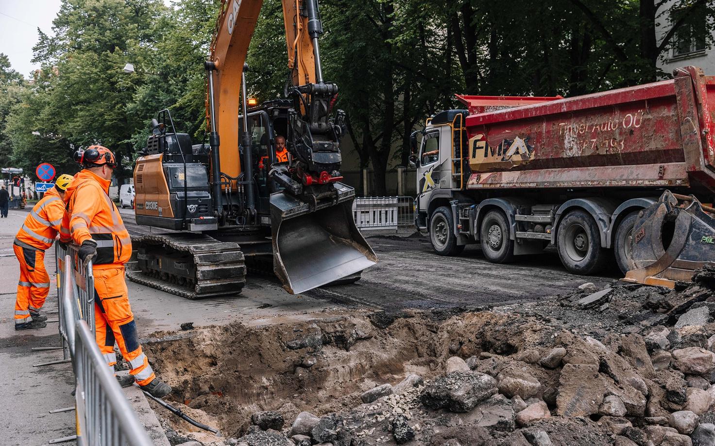 Roadworks on Kreutzwaldi tänav (photo taken late August).