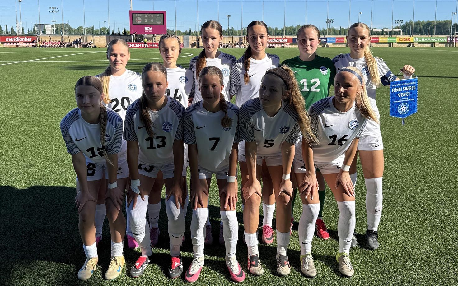 Neidude U-15 koondise koosseis kohtumises Fääri saartega.