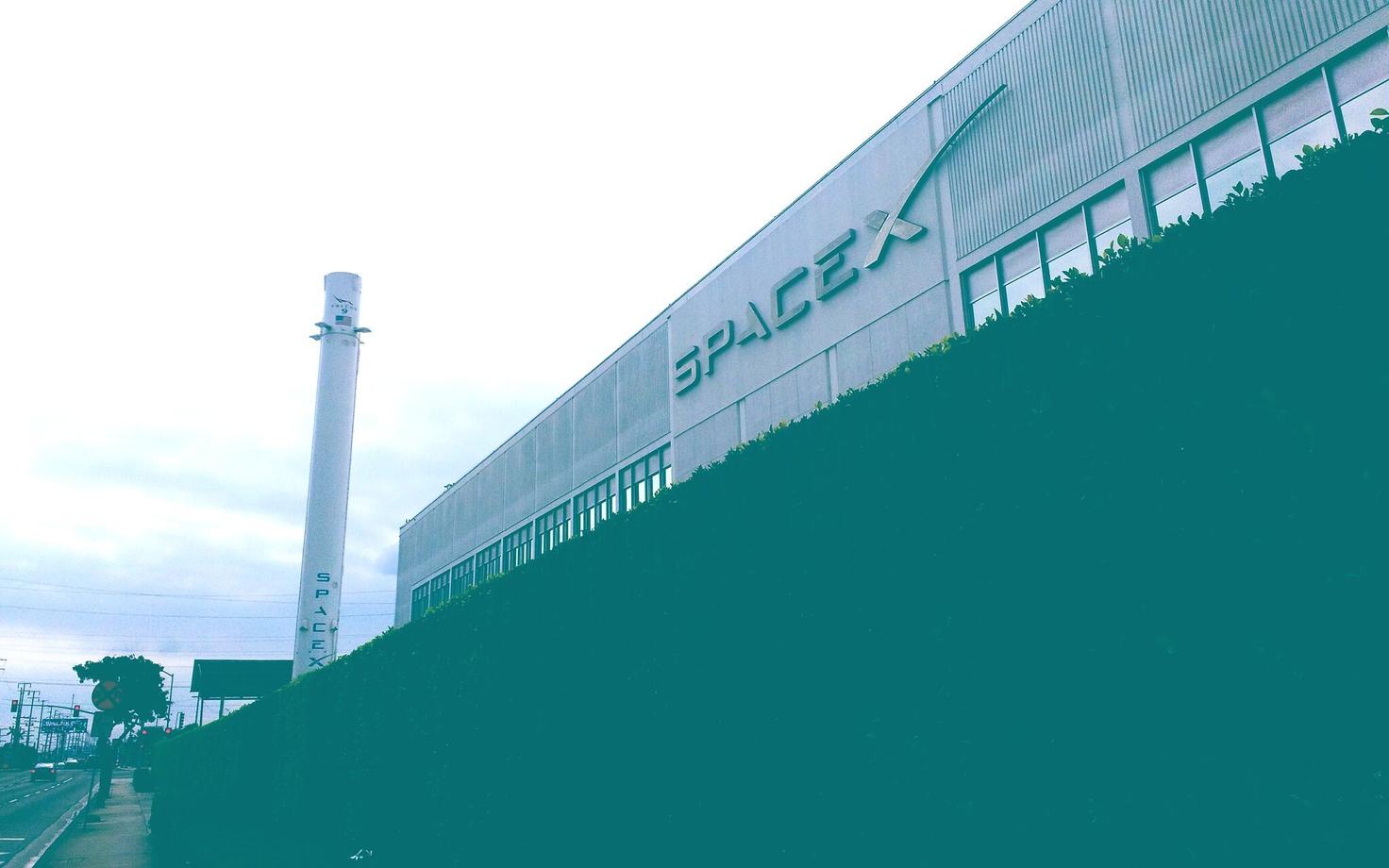 Штаб-квартира SpaceX.