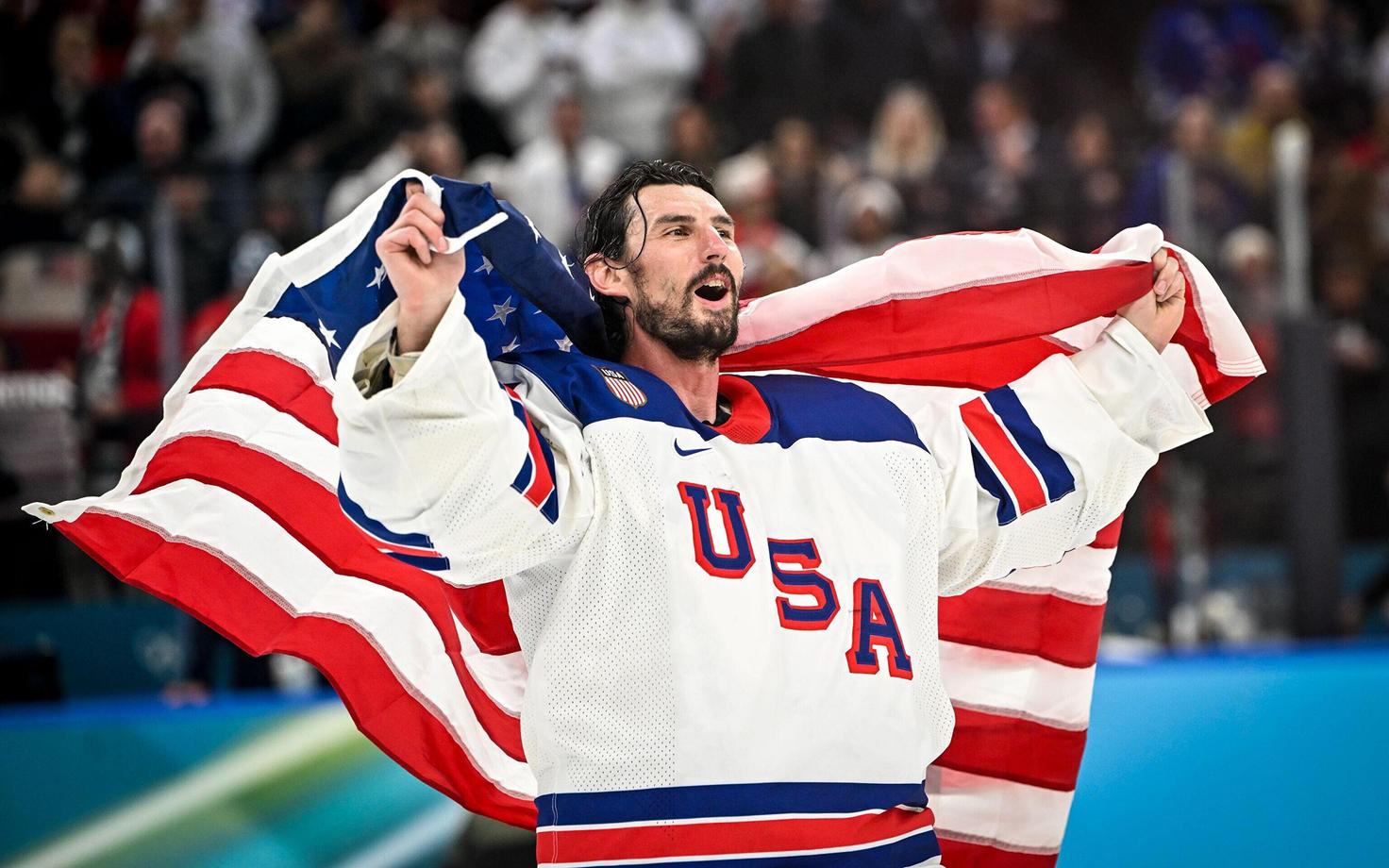 Connor Hellebuyck