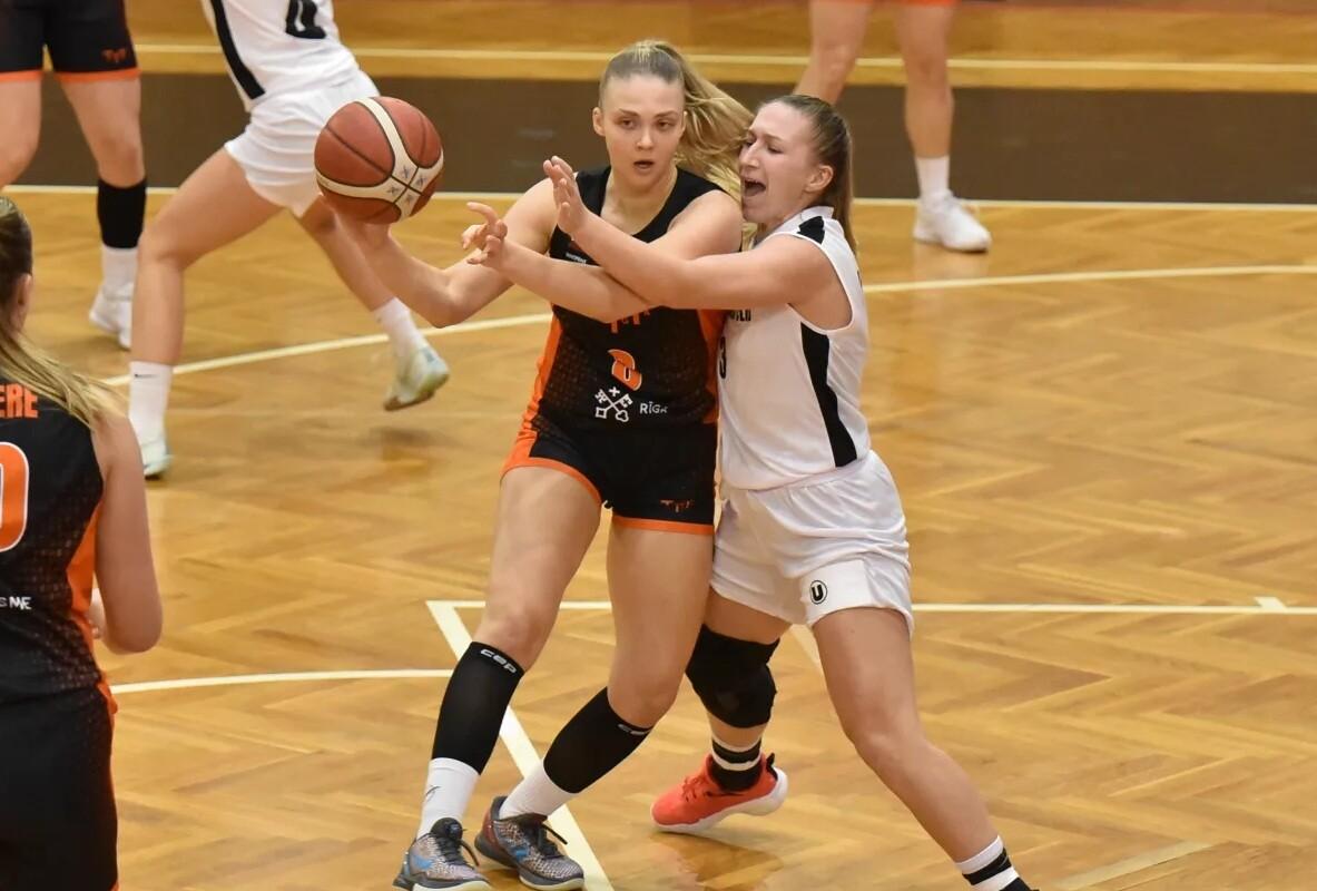 Laura Liisa Grünmann